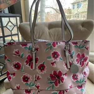 Guess Rose handbag